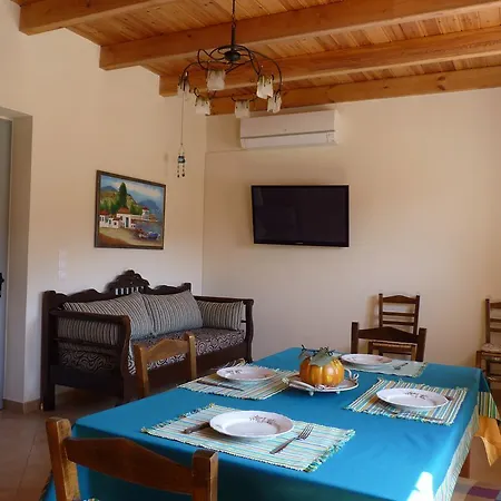 Viva Elafonisi - Or Apartment, 10min To Elafonissi Hébergement de vacances Plokamianá